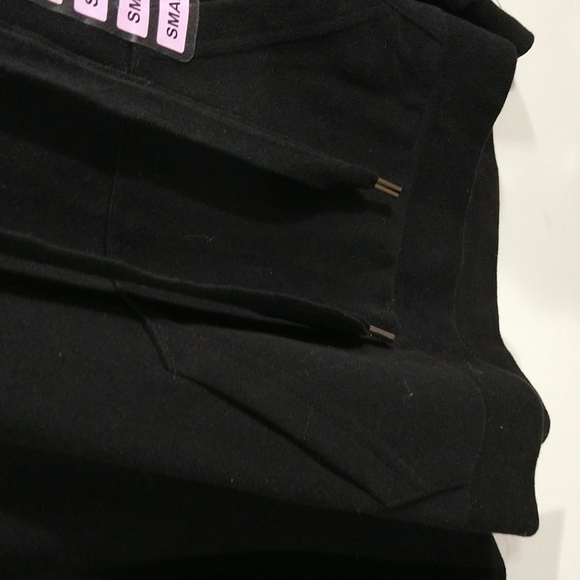 Small Members Mark hoodie NWT - Picture 5 of 7